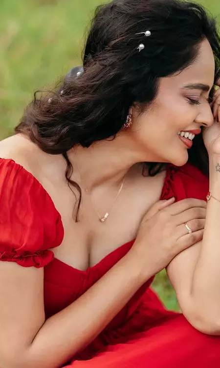 Nandita Swetha – Strength Draped in Scarlet Elegance