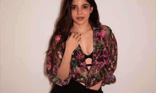 Divya Bharathi – Beauty in Every Detail