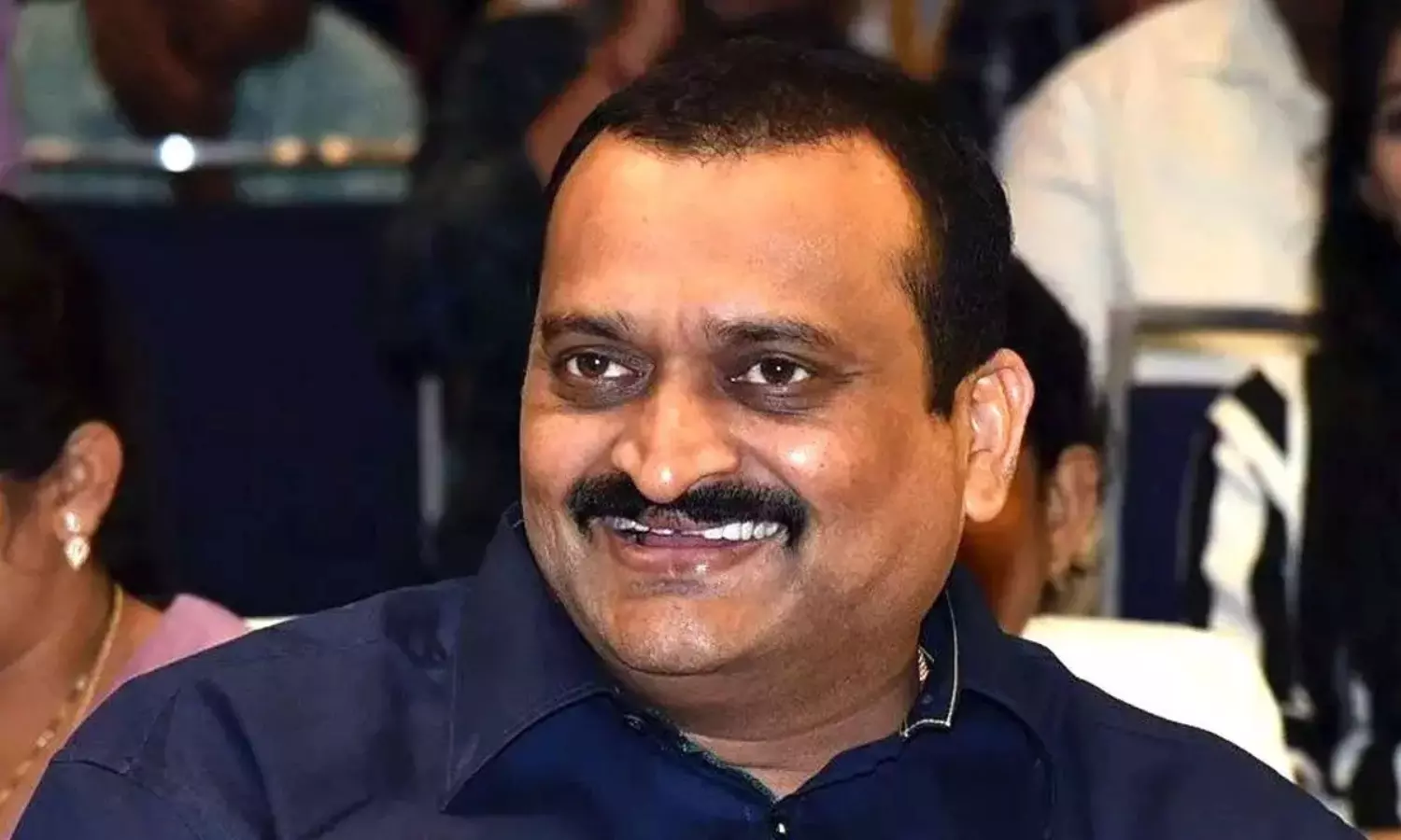 బండ్లను ఇబ్బంది పెడుతున్న దెయ్యం? బండ్లను ఇబ్బంది పెడుతున్న దెయ్యం?