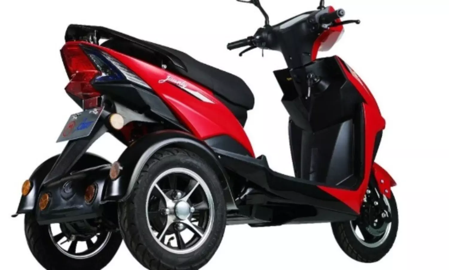 ఫ్రీగా త్రీవీలర్స్...ఎవరు అర్హులంటే !