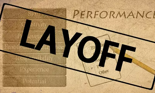 అమెరికాలో మళ్లీ లేఆఫ్స్ సునామీ: లో హైర్, లో ఫైర్ యుగం ముగిసిందా?