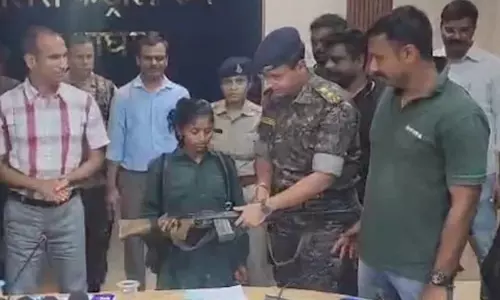 అతి చిన్న వయస్సులో ఉద్యమంలోకి.. ఆశ్చర్యం కల్పిస్తున్న సునీత కథ..