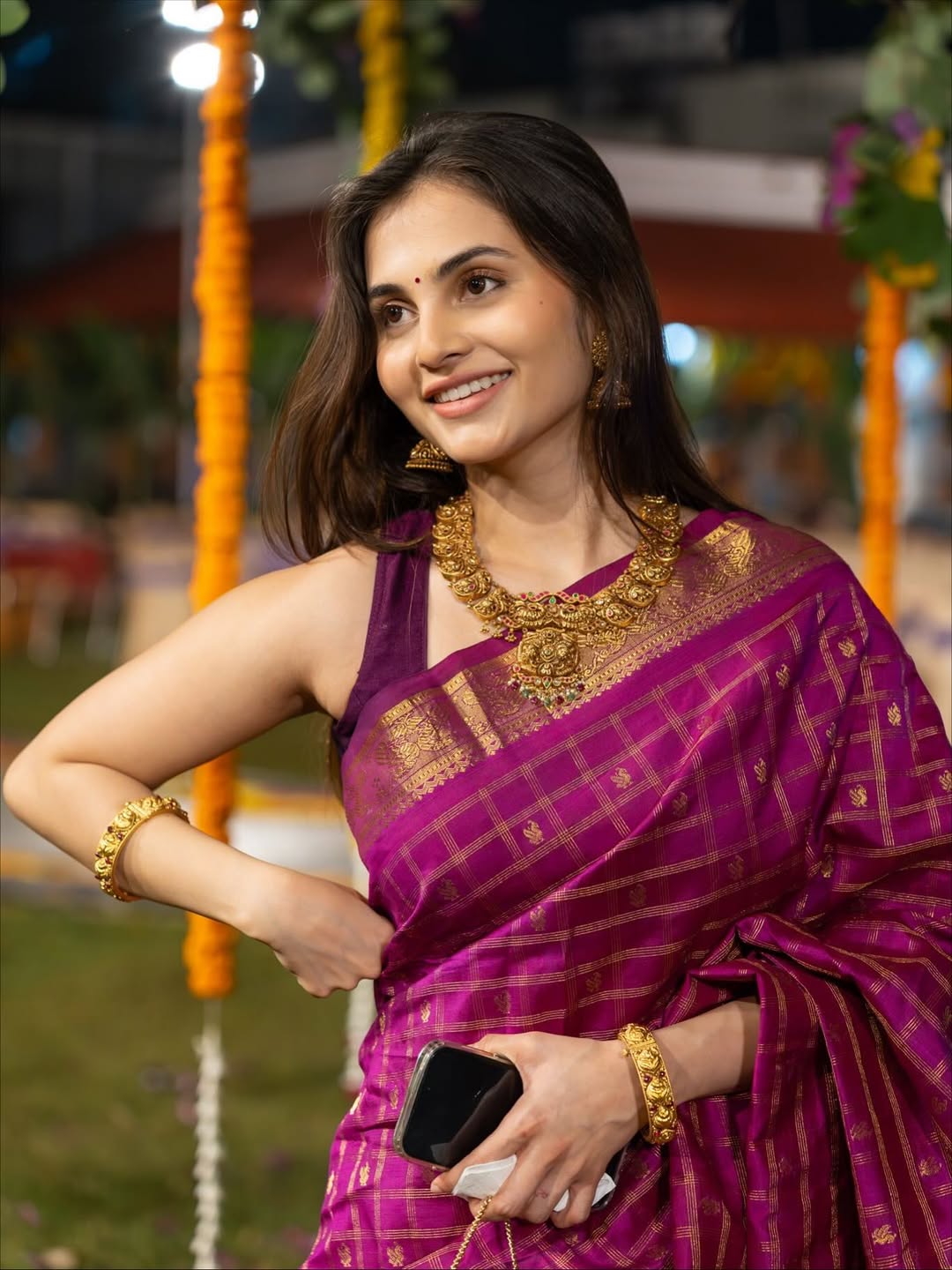 Ramya Pasupuleti’s Heartfelt Homage Shines in Ammas Pelli Saree