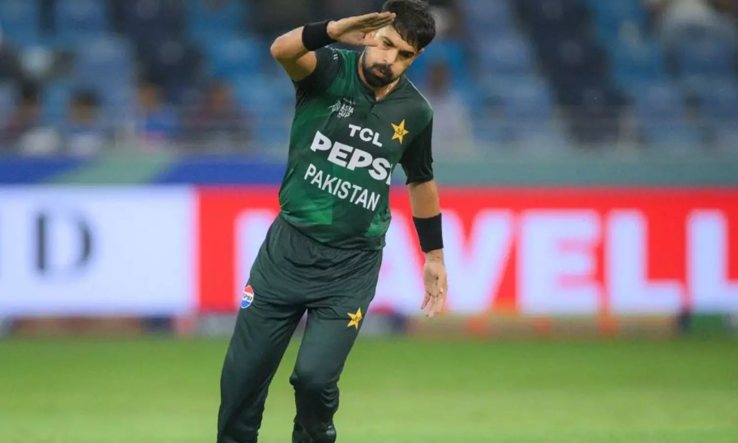 డీమెరిట్ ర‌వూఫ్‌.. 2 మ్యాచ్ లు ఔట్.. మ్యాచ్ ఫీజు న‌ఖ్వీ క‌డ‌తాడా?