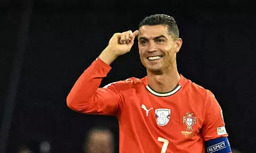 ప్ర‌పంచ ఫుట్ బాల్ లో ఒక శ‌కం ముగిసింది..?