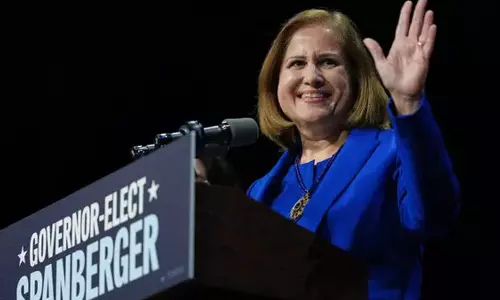 వర్జీనియా లెఫ్టినెంట్‌ గవర్నర్‌గా హైదరాబాదీ గజాలా హష్మీ విజయం