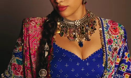 Janhvi Kapoor’s Jewel-Toned Wedding Takeover