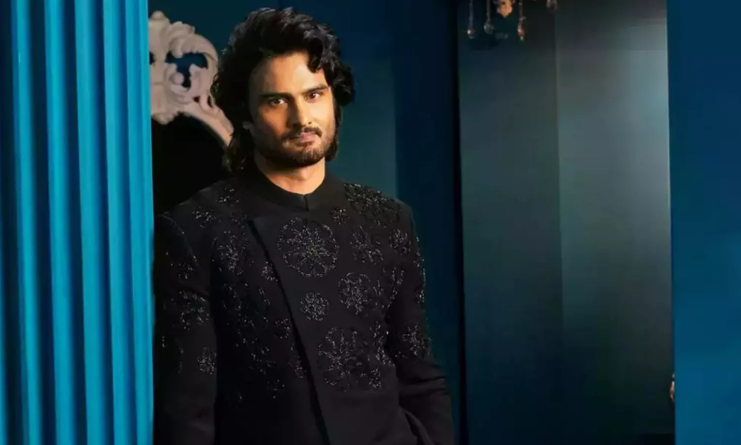 ట్రెండ్  ఫాలో అవ్వ‌నంటోన్న యంగ్  హీరో!