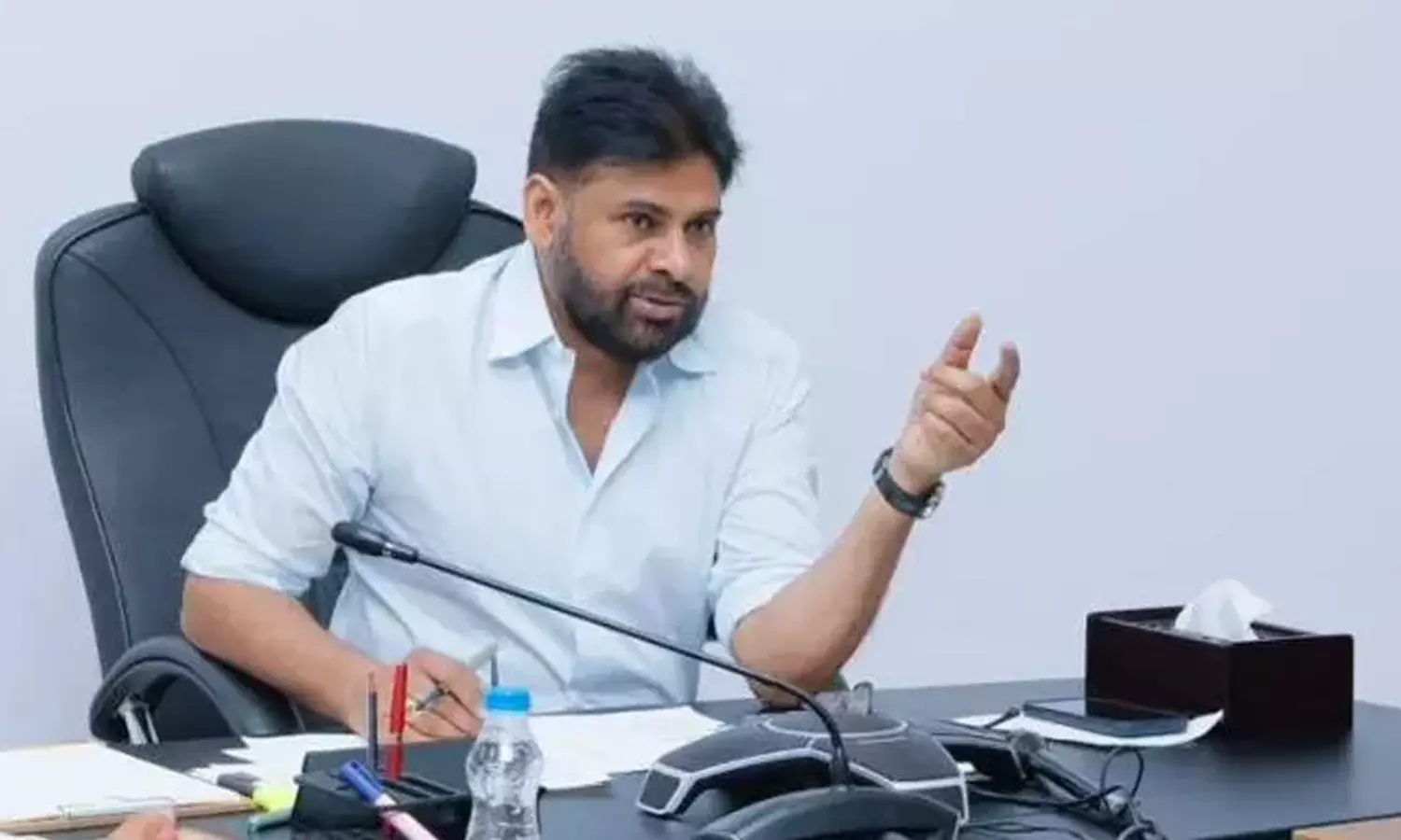 కార్తీక మాసం..ఉల్లిపాయ మానేసిన హీరో!