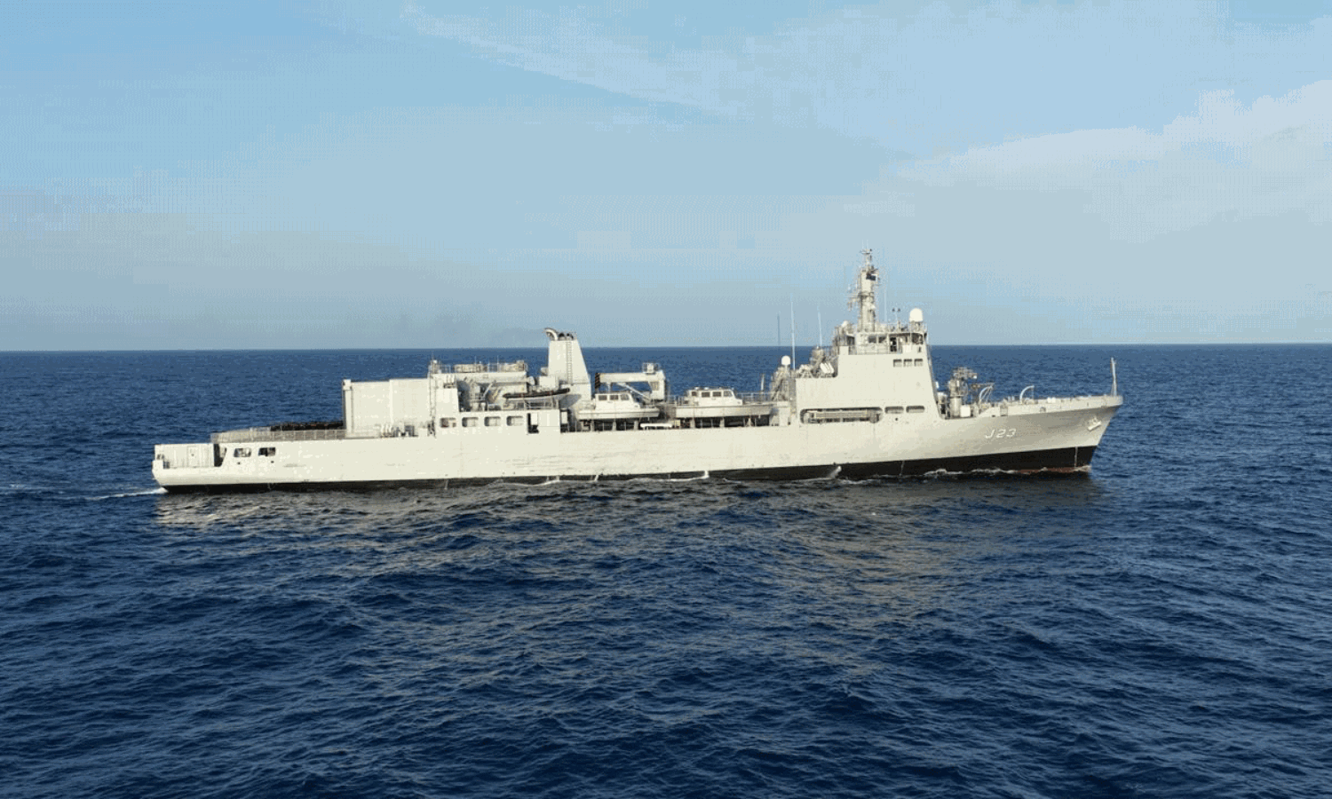 ఇది నౌక మాత్రమే కాదు, ఆసుపత్రి కూడా.. కొత్త అద్భుతం ‘ఇక్షక్’ గురించి తెలుసా? ఇది నౌక మాత్రమే కాదు, ఆసుపత్రి కూడా.. కొత్త అద్భుతం ‘ఇక్షక్’ గురించి తెలుసా?