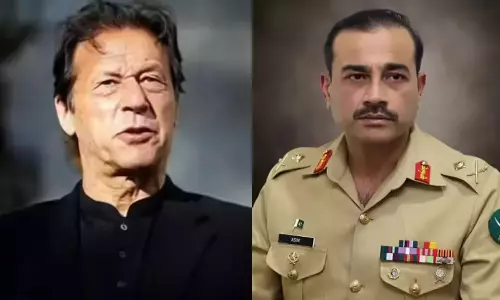 మతి స్థిమితం లేదు... పాక్ ఆర్మీ చీఫ్ పై ఇమ్రాన్ సంచలన ఆరోపణలు!