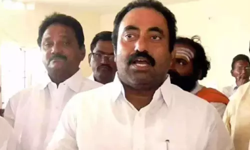 కావ్య కృష్ణారెడ్డి అప్పుడ‌లా.. ఇప్పుడిలా.. ఎందుక‌లా ..!