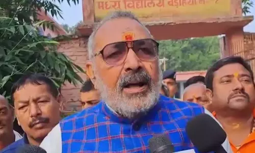 బురఖాల వెనుక ఉన్న ముఖాలు చూపించాలి.. కేంద్రమంత్రి సంచలన వ్యాఖ్యలు!