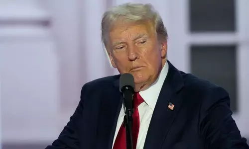 షట్ డౌన్ ఎఫెక్ట్ భారీగా స్టార్ట్... ట్రంప్ ఏమి చేద్దామనుకుంటున్నారు..? షట్ డౌన్ ఎఫెక్ట్ భారీగా స్టార్ట్... ట్రంప్ ఏమి చేద్దామనుకుంటున్నారు..?