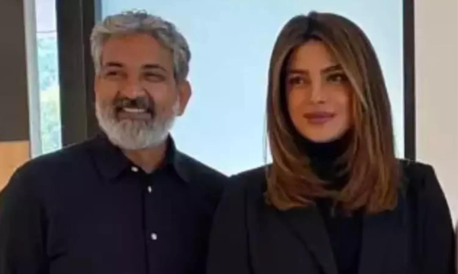 హీరో కంటే హీరోయిన్ ఖర్చే ఎక్కువ.. జక్కన్న కొత్త లెక్క! హీరో కంటే హీరోయిన్ ఖర్చే ఎక్కువ.. జక్కన్న కొత్త లెక్క!