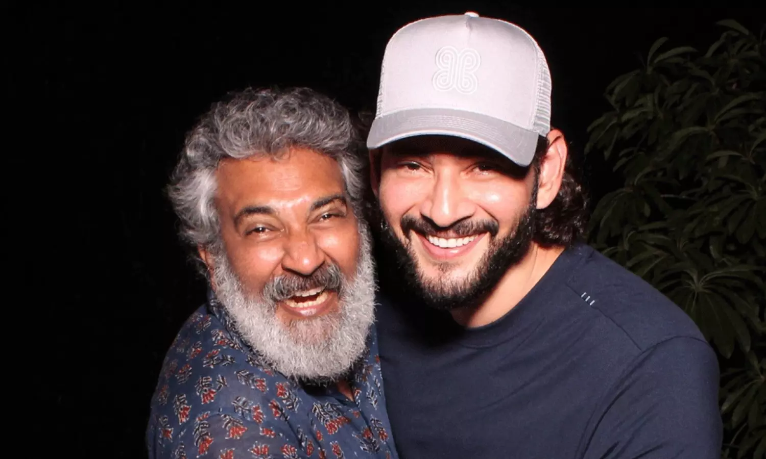 Rajamouli taking biggest challenge for Mahesh Babu?