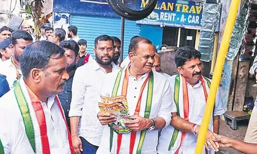 రేవంత్ టోన్ లోకి వస్తున్న కోమటిరెడ్డి