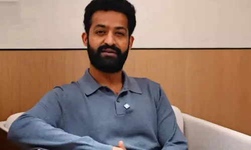 ఫ్యాన్స్ ని కన్ ఫ్యూజన్ లో పెట్టిన ఎన్టీఆర్..?
