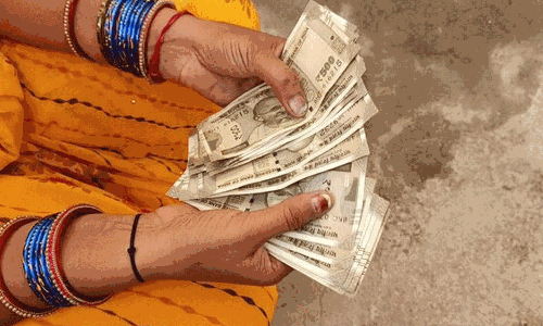 అందం కంటే డబ్బే ముఖ్యం... మహిళ కామెంట్స్  వైరల్!