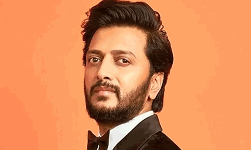 రాజా శివాజీకి ముందు రిస్క్ చేస్తున్న రితేష్