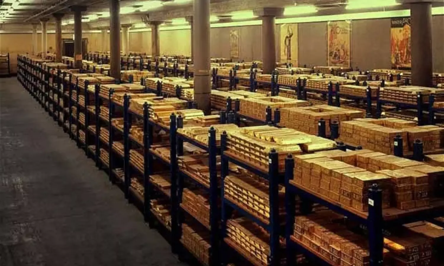 ఓకే గదిలో 5వేల టన్నుల బంగారు కడ్డీలు.. 63 లక్షల కోట్ల పై మాటే.. ఎక్కడో తెలుసా?