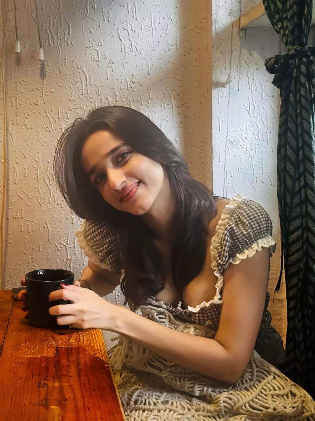 Nuveksha sets social media ablaze with her latest clicks Nuveksha sets social media ablaze with her latest clicks