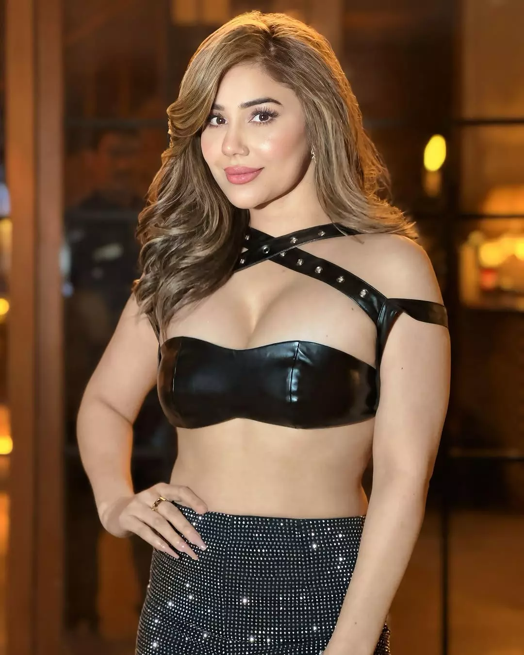 Kangna Sharma Slays in All-Black Power Look with Unstoppable Confidence Kangna Sharma Slays in All-Black Power Look with Unstoppable Confidence