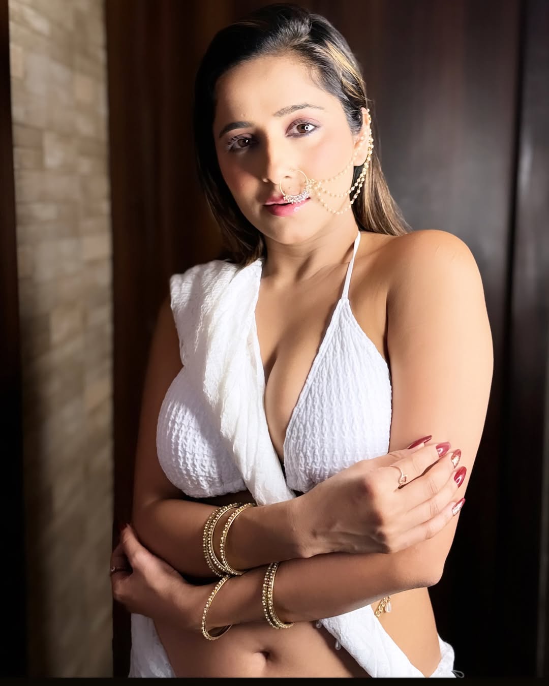 Problem in Purple: Kate Sharmas Unsolvable Tease