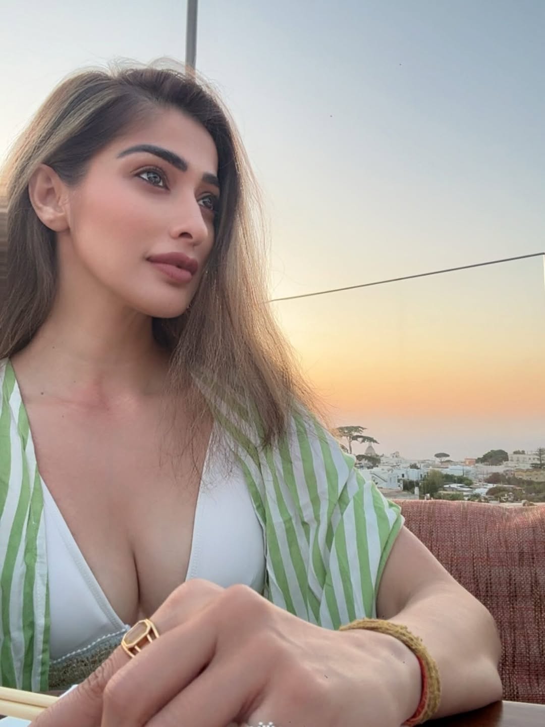 Sun, Sand, and Serenity: Raai Laxmi’s Soulful Escape to the Maldives