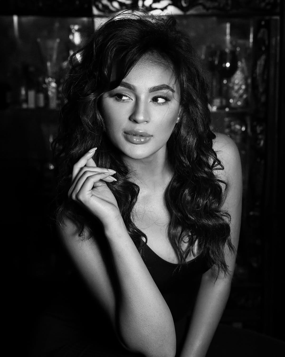 Seerat Kapoor: A Touch of Tradition, A Dash of Glamour Seerat Kapoor: A Touch of Tradition, A Dash of Glamour