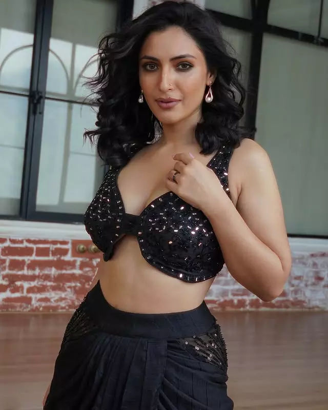 Shivangi Verma’s poolside glamour is setting Instagram on fire Shivangi Verma’s poolside glamour is setting Instagram on fire