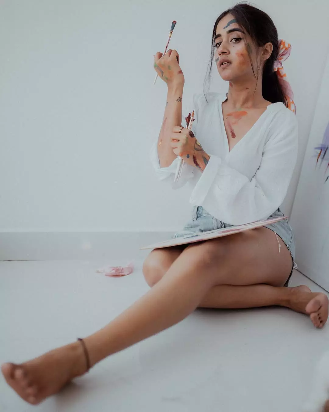 Deepthi Sunaina’s Bold Blue Takeover Deepthi Sunaina’s Bold Blue Takeover