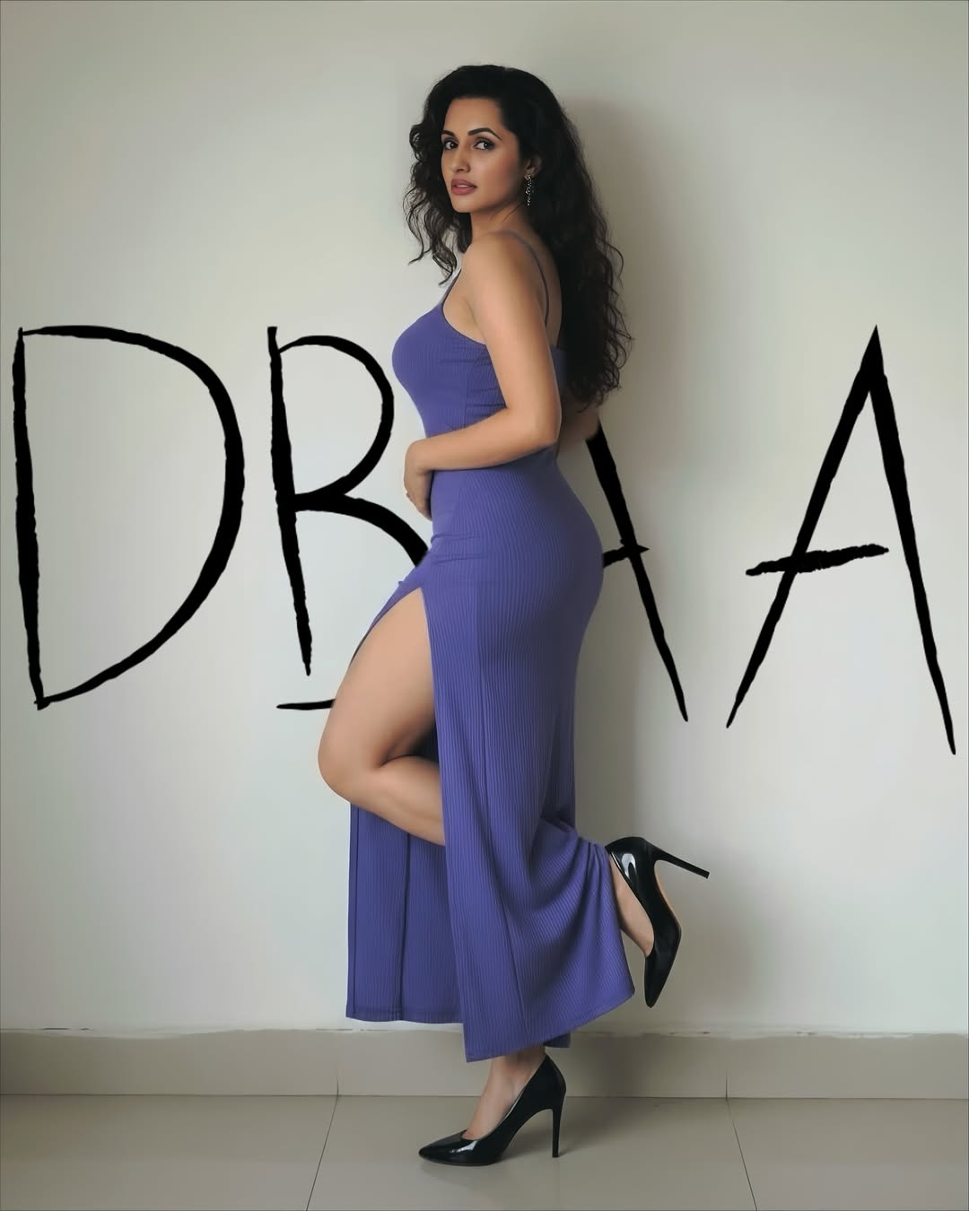 Jyothi Poorvajs Black Mini Dress is a Mood! Jyothi Poorvajs Black Mini Dress is a Mood!