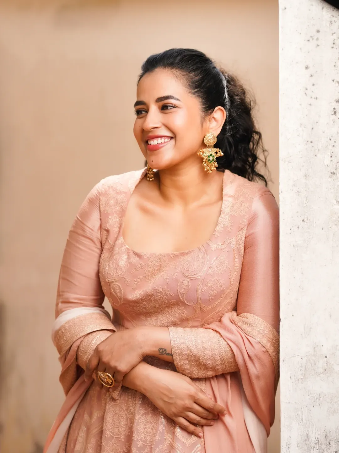 Komalee Prasad Spreads Vintage Vibes with Her 90s Playlist