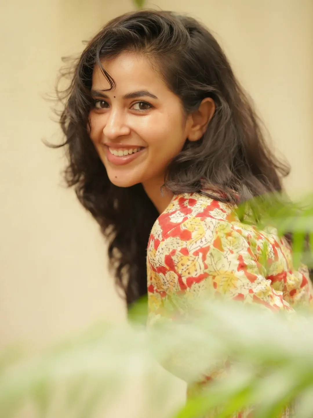 Komalee Prasad Spreads Vintage Vibes with Her 90s Playlist