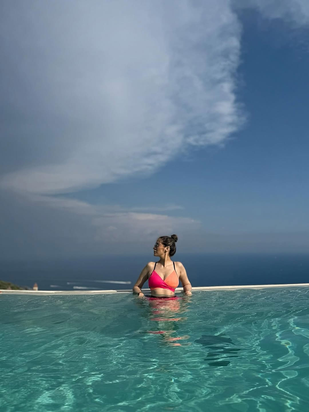 Laxmi Raibagi Channels Mermaid Vibes Amidst Maldives Blues Laxmi Raibagi Channels Mermaid Vibes Amidst Maldives Blues