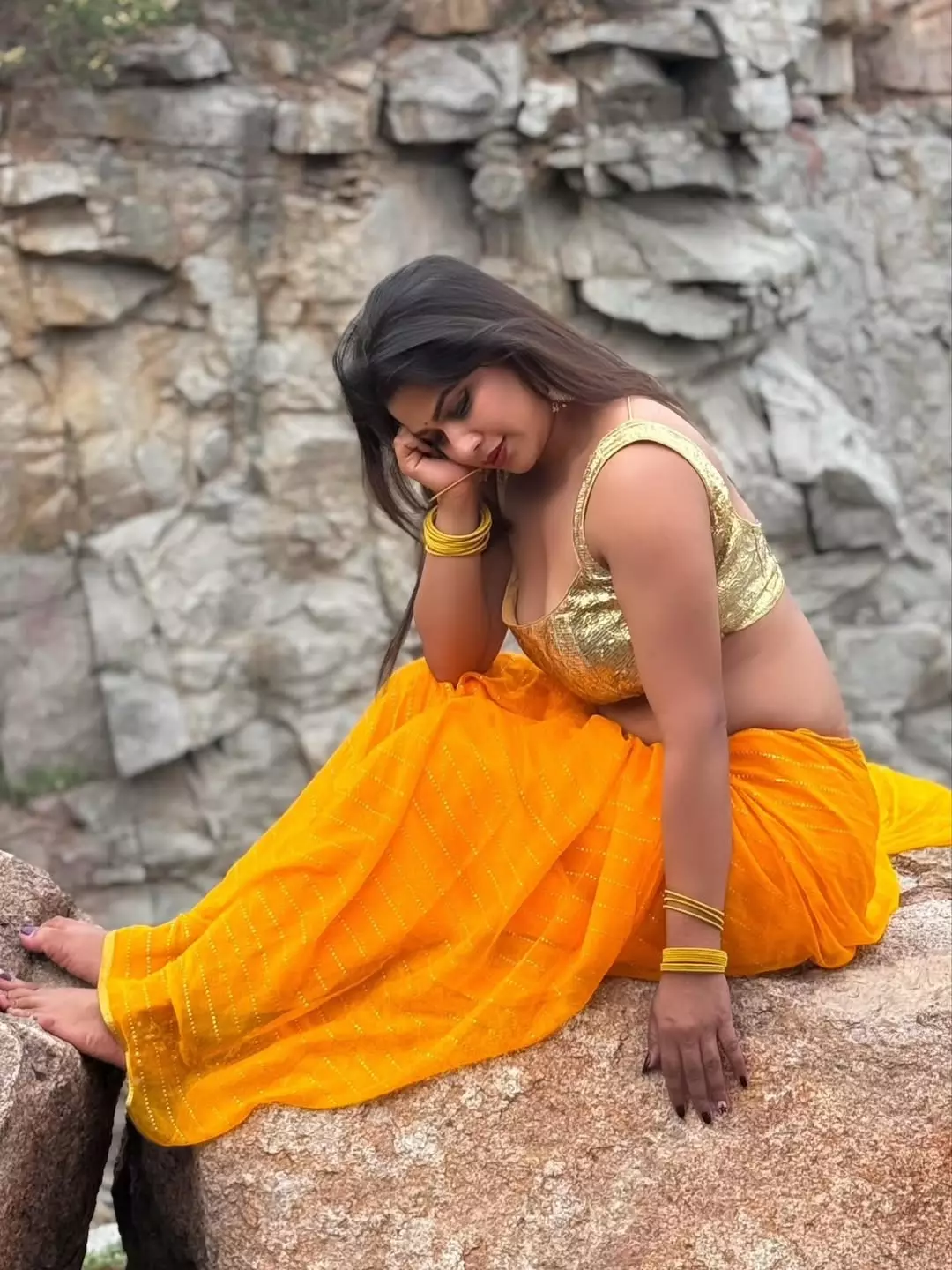 Inaya Sulthana Radiates Sunshine Elegance in a Golden Saree Look