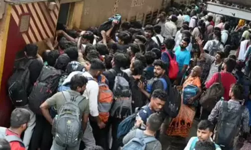 సంక్రాంతికి ఊరెళ్తున్నారా? అయితే కష్టమే...