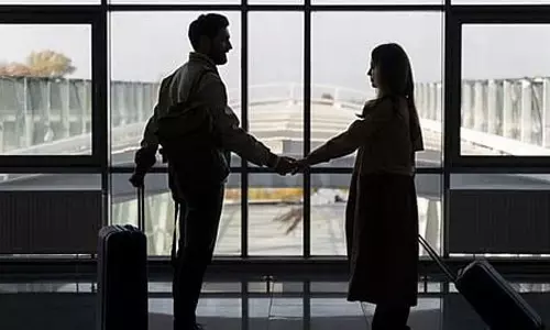 ఎయిర్‌పోర్ట్ డివోర్స్ అంటే ఏమిటి? ఏంటి ఈ వైరల్ ట్రెండ్‌