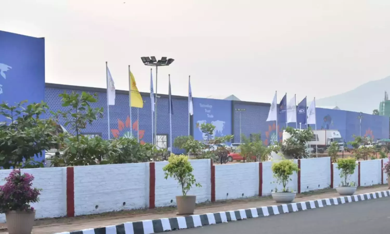 దేశంలో మొదటి జీరో వేస్ట్ ఈవెంట్...విశాఖ సమ్మిట్ కొత్త రికార్డు దేశంలో మొదటి జీరో వేస్ట్ ఈవెంట్...విశాఖ సమ్మిట్ కొత్త రికార్డు