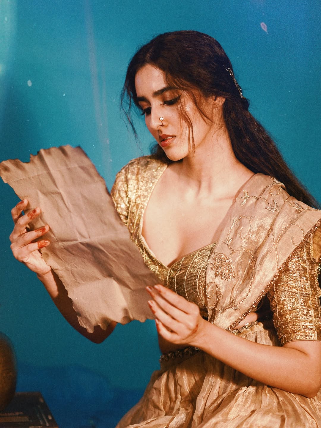 Simratt Kaurs Latest Saree Look