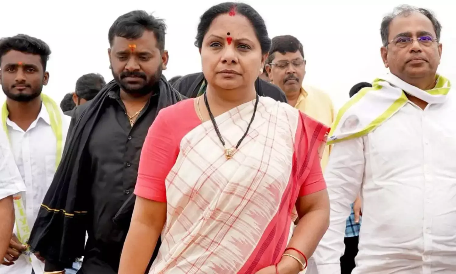 కొత్త ఏడాది కవిత కొత్త పార్టీ కొత్త ఏడాది కవిత కొత్త పార్టీ