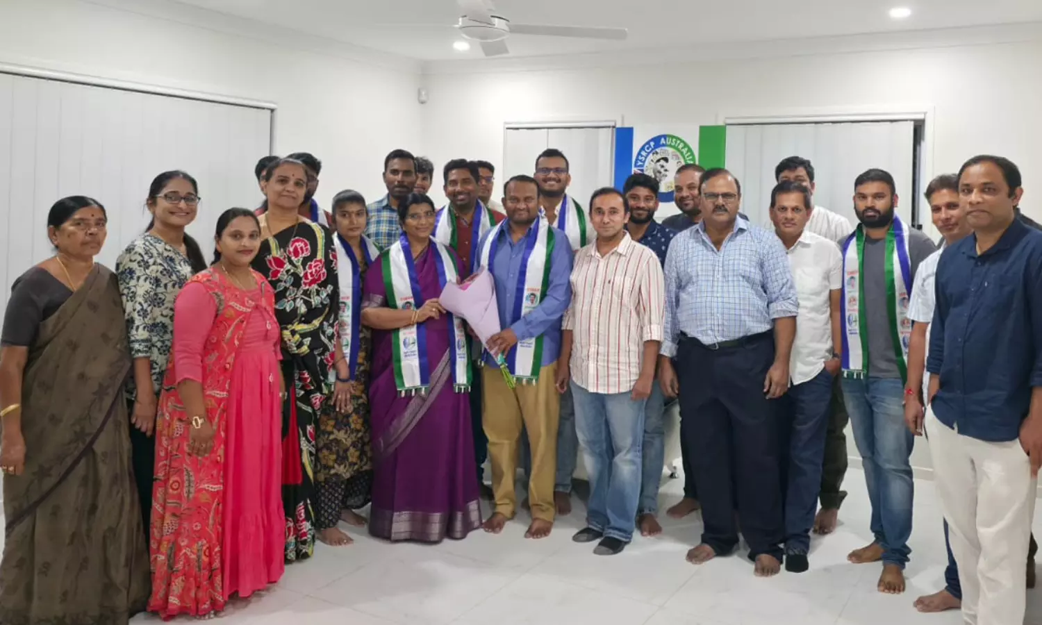 ఆస్ట్రేలియా ఎన్నారైల మద్దతు చిరస్మరణీయం - లక్ష్మీపార్వతి