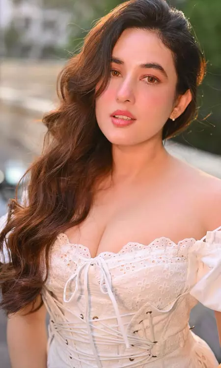 Aditi Budhathoki Shines in Dreamy White Lace: A Visual Poem at Golden Hour