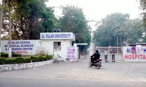 బాంబు పేలుడు ఎఫెక్ట్ : అల్‌ ఫలాహ్ వర్శిటీకి బిగ్ షాక్