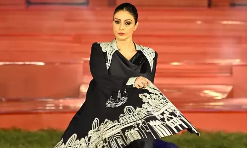 క‌ళాత్మ‌క డిజైన్.. ట‌బు న్యూలుక్ ఇంట్రెస్టింగ్