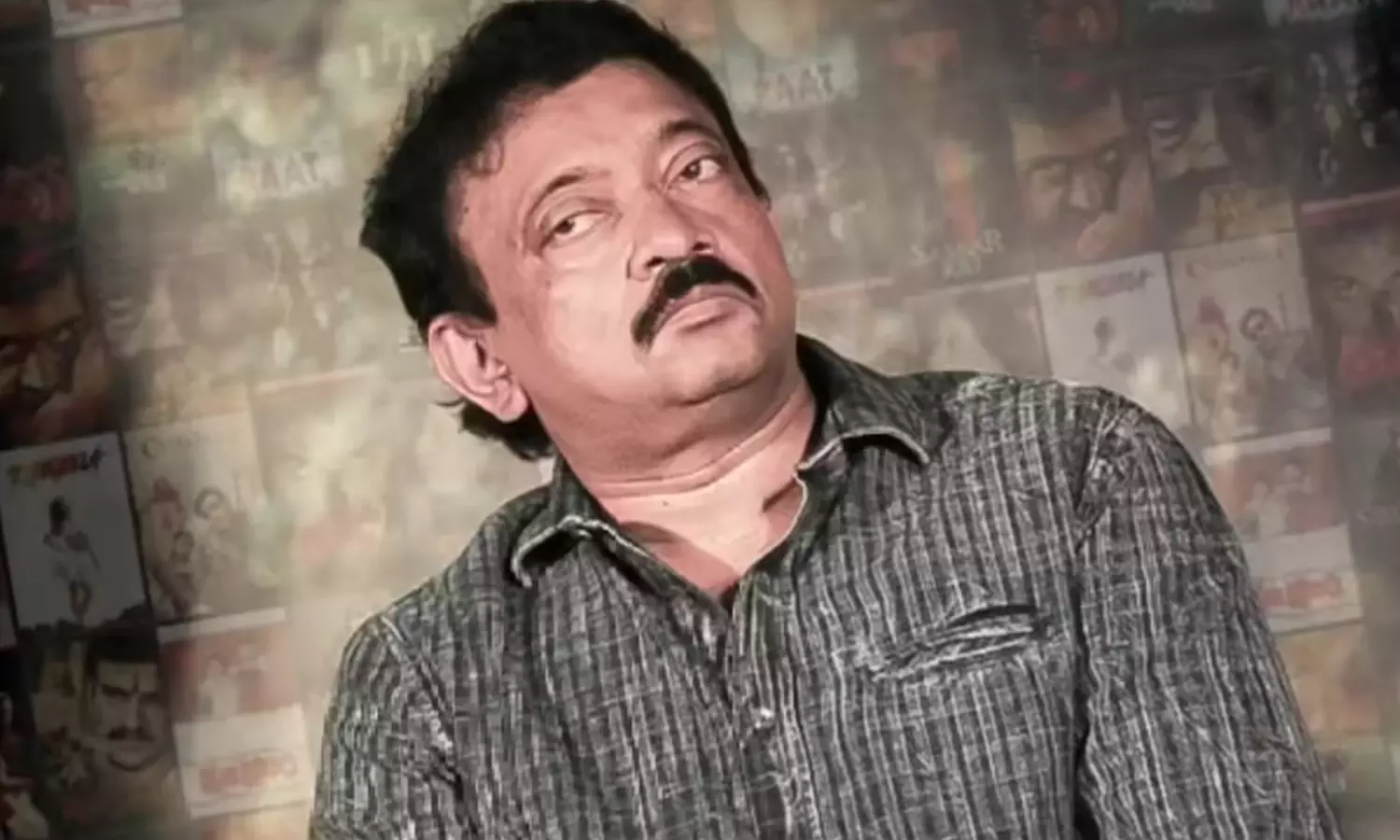 పరీక్షలలో AI పరికరం ఉపయోగించాలన్న ఆర్జీవీ పరీక్షలలో AI పరికరం ఉపయోగించాలన్న ఆర్జీవీ