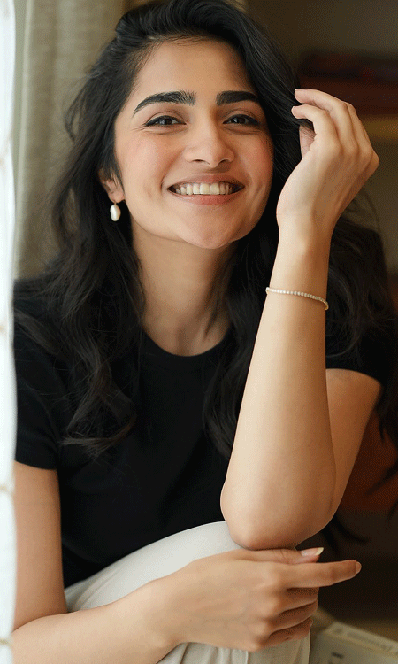 Book & Bliss: Rukmini Vasanth’s Glow