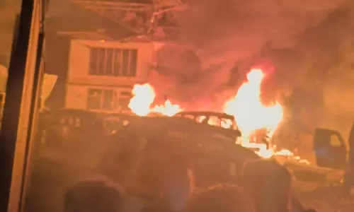 పోలీస్ స్టేషన్ లో భారీ పేలుడు.. 8 మంది మృతి