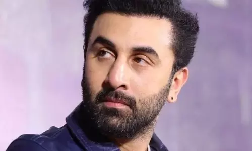 ఫేక్ ఇన్‌స్టాతో మోసం చేసిన హీరో